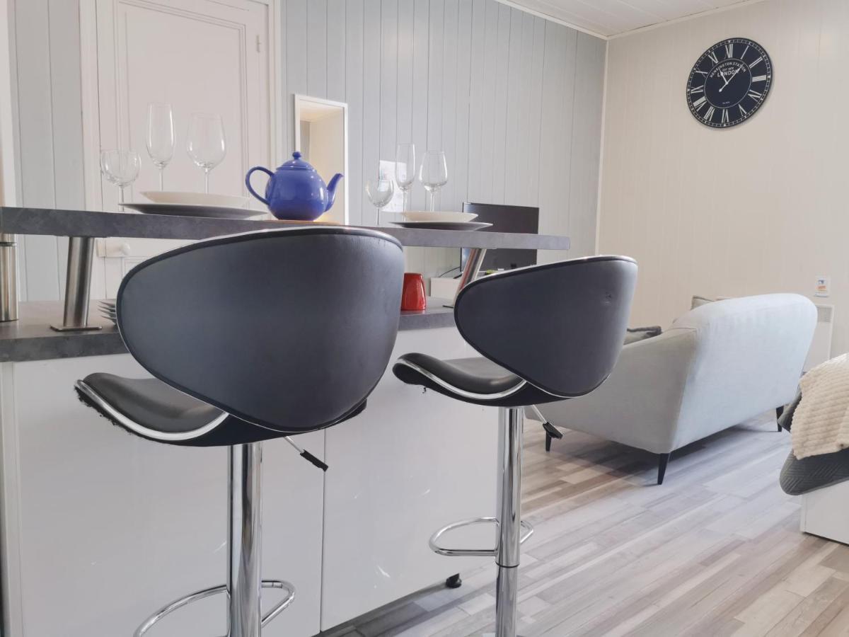 Vittel Loc'S - Le 216, Classe 3 Etoiles Proche Des Thermes Et Tous Commerces Eksteriør bilde